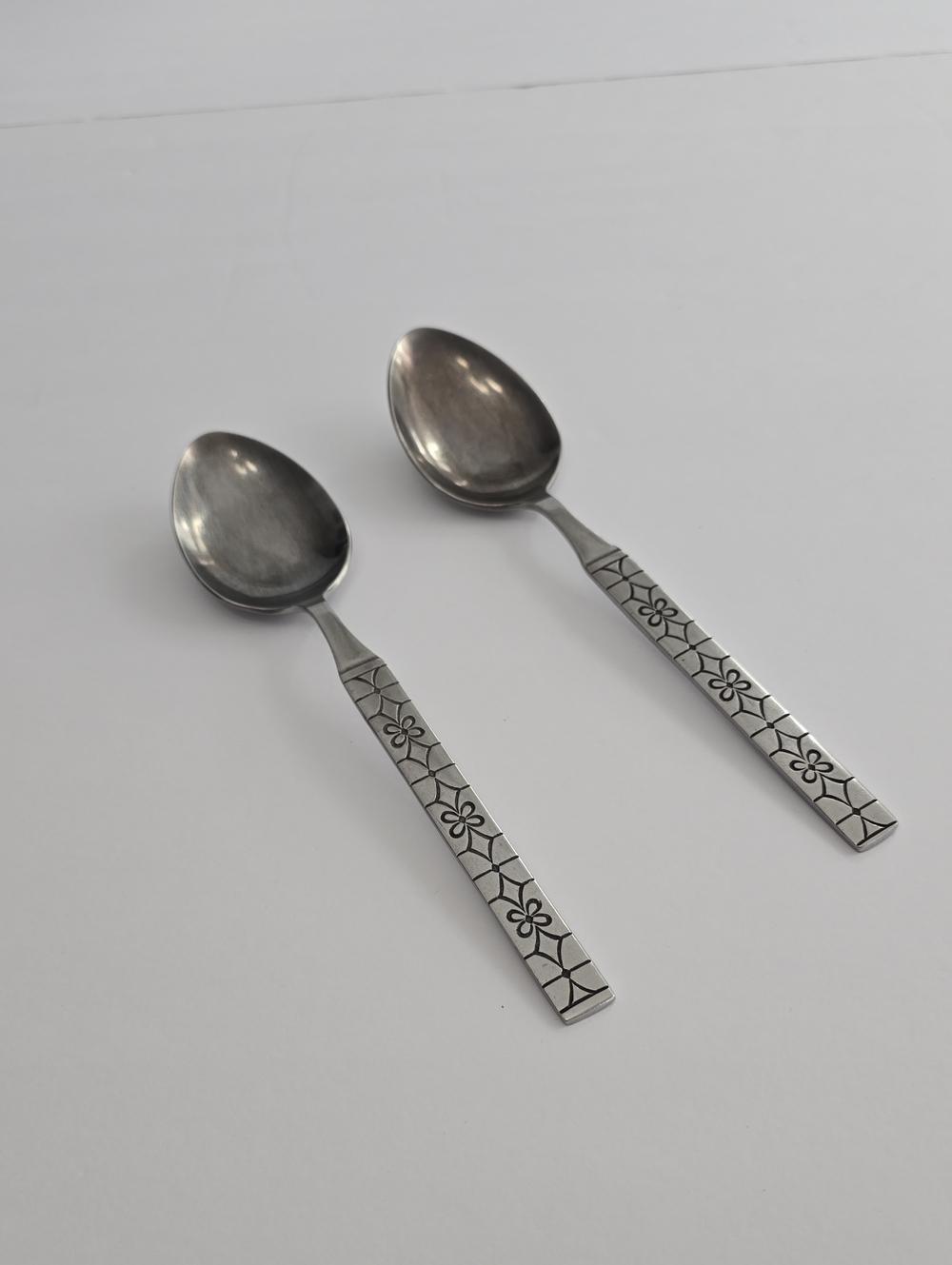 Vintage MCM Oneida Northland Stainless Set Of 2 Impulse Serving Spoons 8" Korea